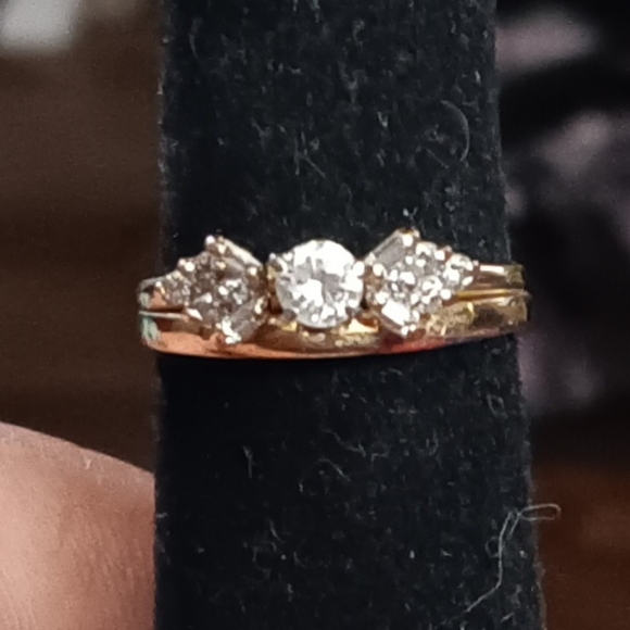 LOWEST PRICE EVER! MUST SELL! Diamond Solitaire with Diamond Wrap Wedding Set - Picture 1 of 7